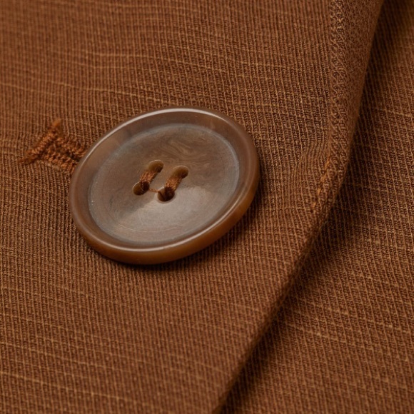 Brown vest - Picture 2 of 3